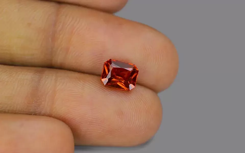 Hessonite (3.56-Carats)