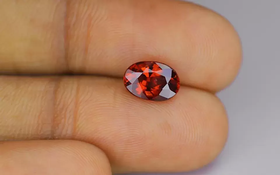 Hessonite (3.97-Carats)