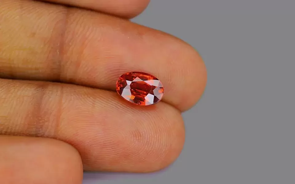 Hessonite (2.10-Carats)