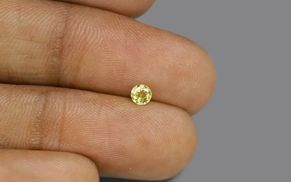 Yellow Sapphire ( 2.51 - Carats)