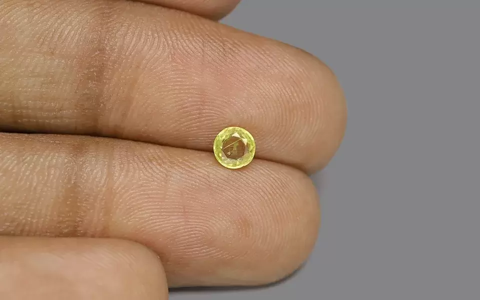 Yellow Sapphire (1.77 - Carats)